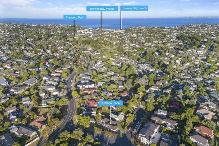 Photo of property in 1 Celina Place, Browns Bay, Auckland, 0630