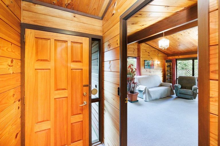 Photo of property in 8a Humphrey Street, Marton, 4710