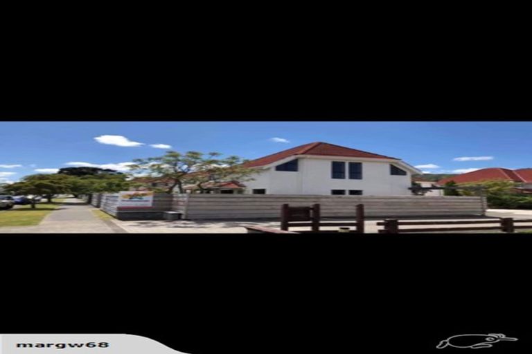 Photo of property in 1/72 Waiwhetu Road, Waiwhetu, Lower Hutt, 5010