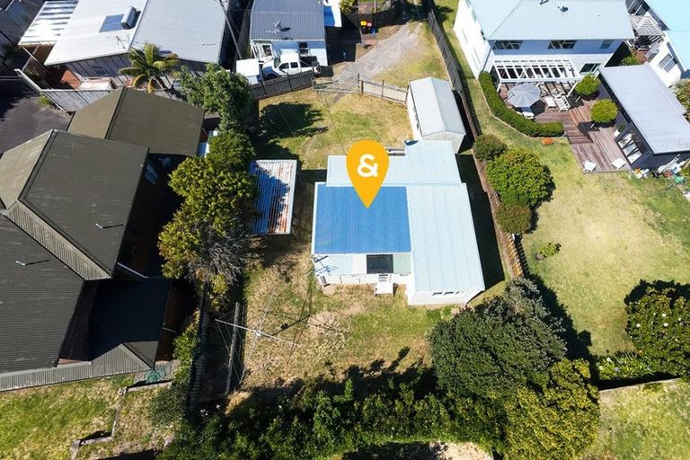 Photo of property in 240b Papamoa Beach Road, Papamoa Beach, Papamoa, 3118
