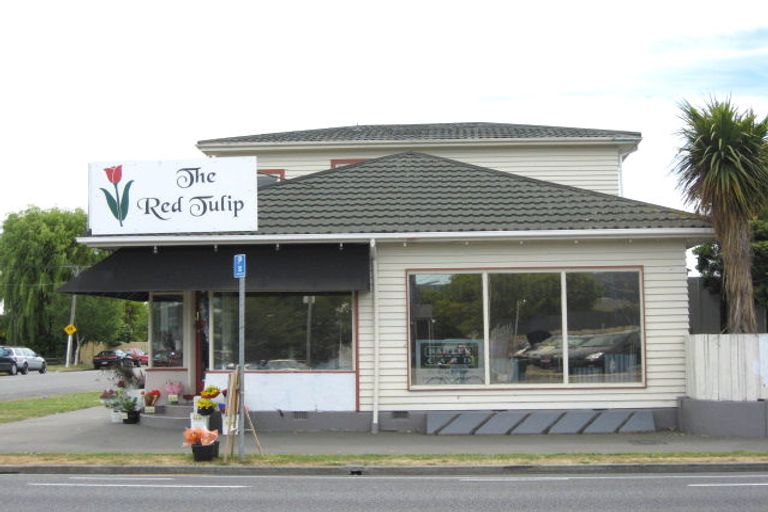 Photo of property in 2 Smith Street, Woolston, Christchurch, 8023