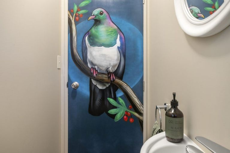 Photo of property in 80 Kamara Road, Glen Eden, Auckland, 0602