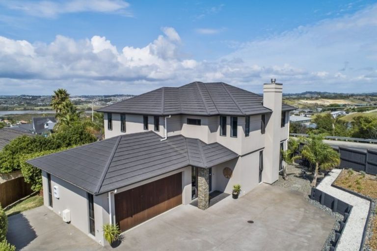 Photo of property in 34 Manhattan Rise, Orewa, 0931