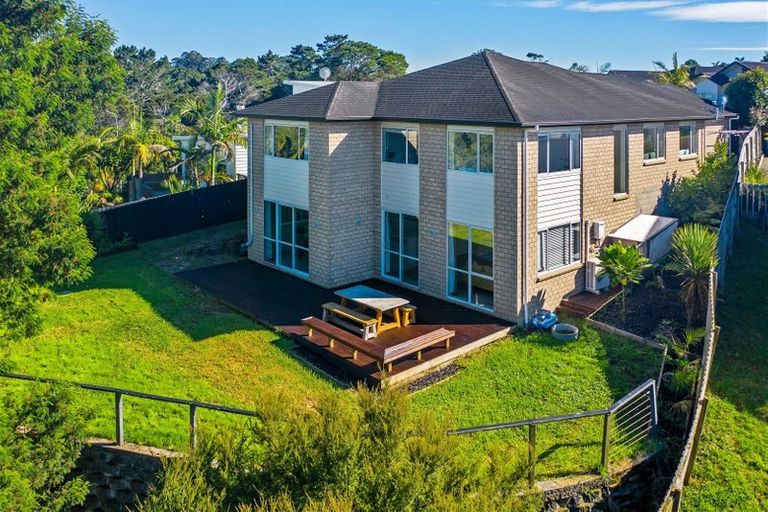 Photo of property in 102 Glendhu Road, Bayview, Auckland, 0629