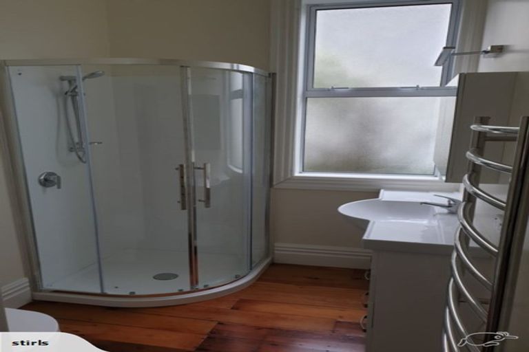 Photo of property in 47 Fairview Crescent, Kelburn, Wellington, 6012