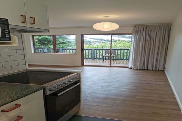 Photo of property in 85e Stottholm Road, Titirangi, Auckland, 0604