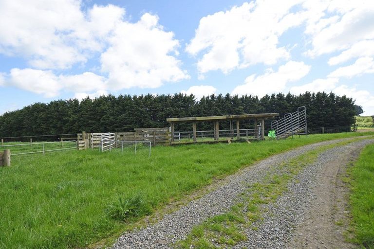 Photo of property in 674 Ryal Bush Wallacetown Road, Wallacetown, Invercargill, 9874