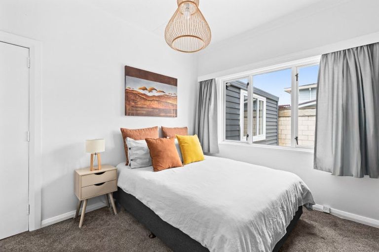 Photo of property in 29 Pukeko Place, Westshore, Napier, 4110