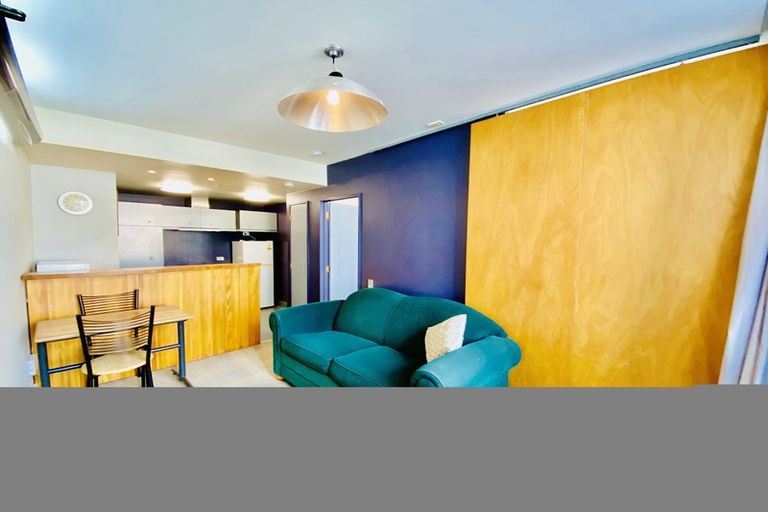 Photo of property in St Pauls Apartments, 42/43 Mulgrave Street, Thorndon, Wellington, 6011