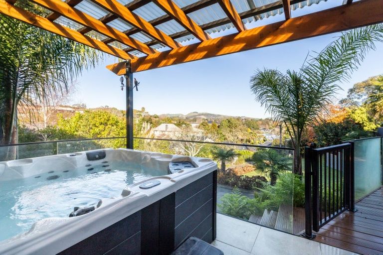 Photo of property in 55a Palmerston Road, Havelock North, 4130