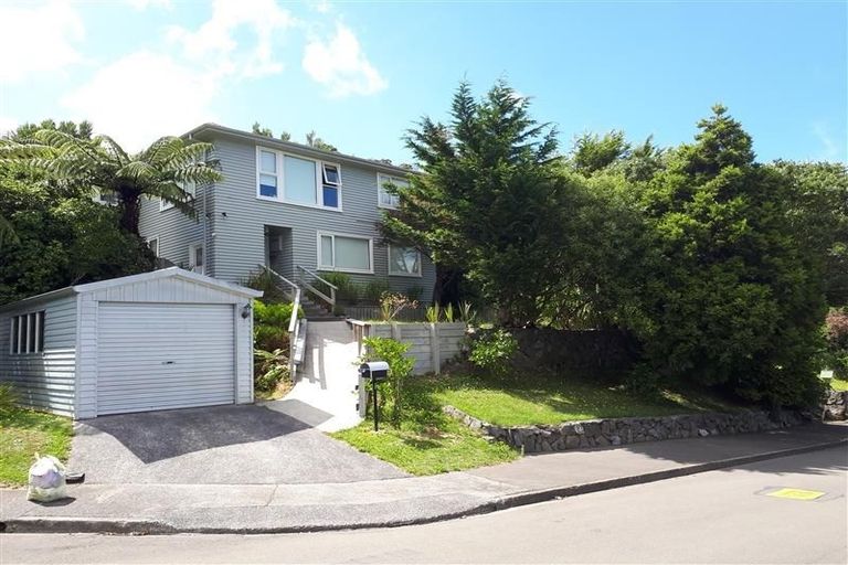 Photo of property in 54 Montgomery Avenue, Karori, Wellington, 6012