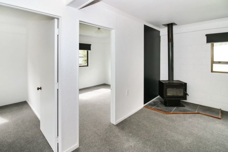 Photo of property in 2 Motukari Place, Onaero, Waitara, 4383