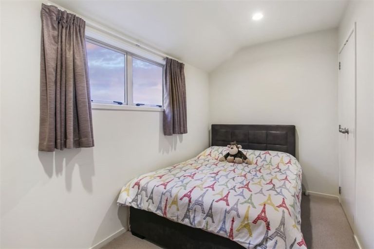 Photo of property in 8/4 Keeling Road, Henderson, Auckland, 0612