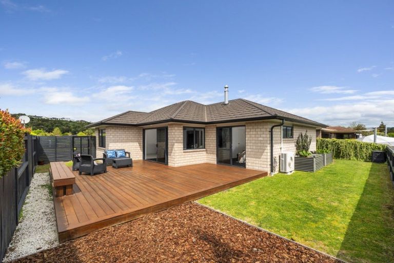 Photo of property in 8 Double Bay Road, Pyes Pa, Tauranga, 3112