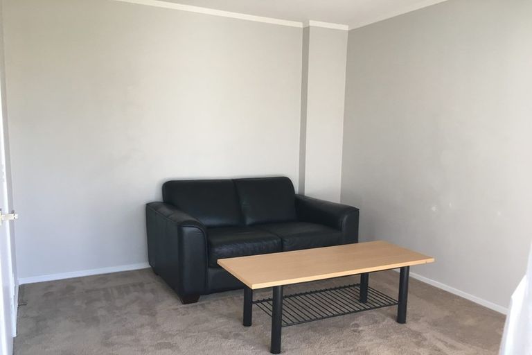 Photo of property in 64 Mayfair Crescent, Mairangi Bay, Auckland, 0630