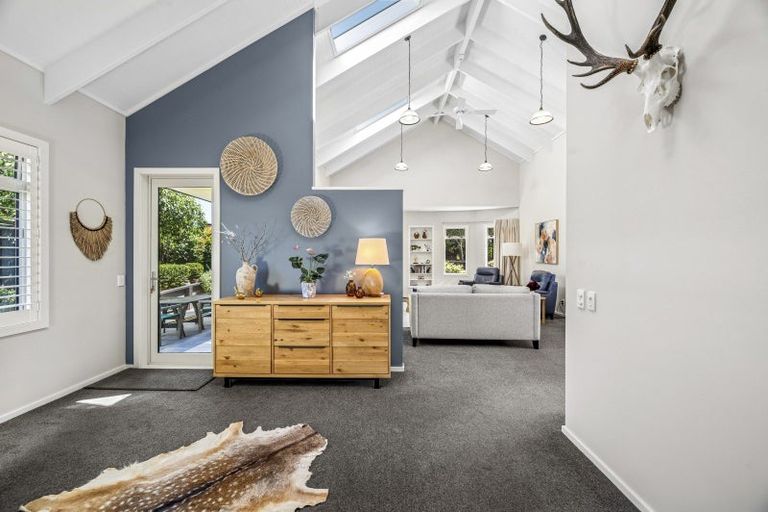 Photo of property in 9 Coprosma Crescent, Waipahihi, Taupo, 3330