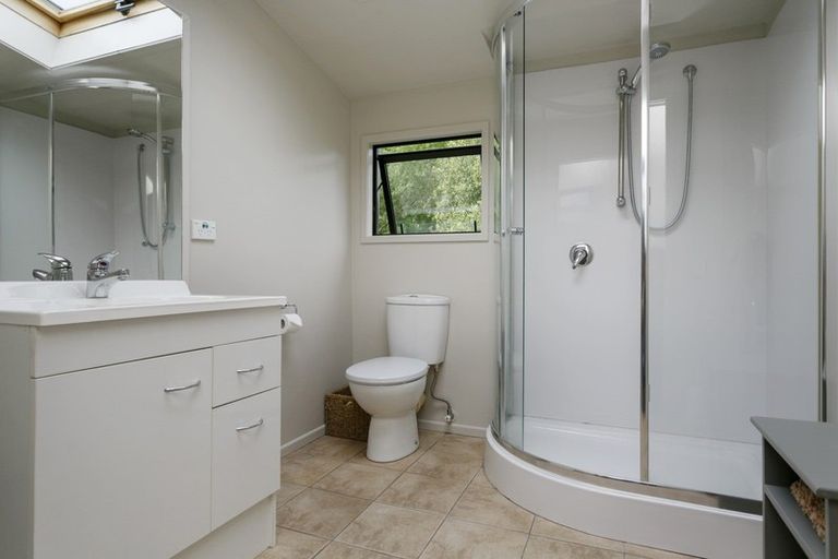 Photo of property in 201 Gillespie Place, Acacia Bay, Taupo, 3385