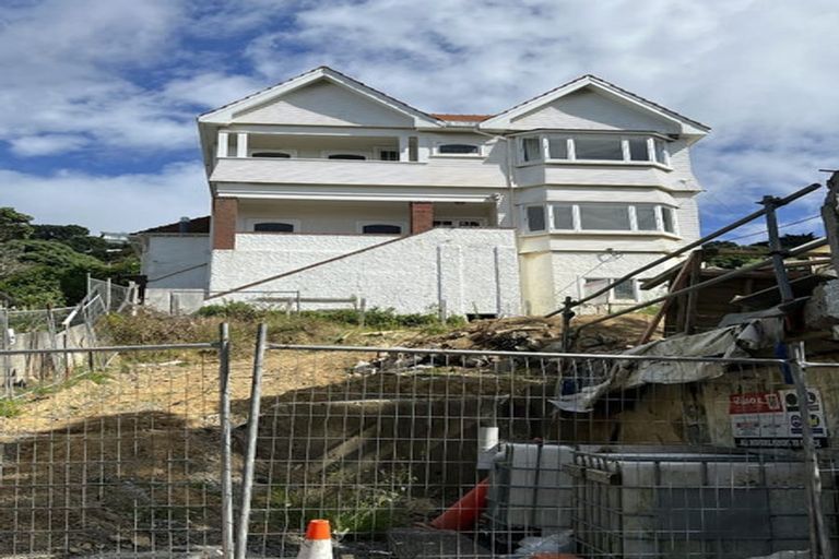 Photo of property in 100 Hataitai Road, Hataitai, Wellington, 6021