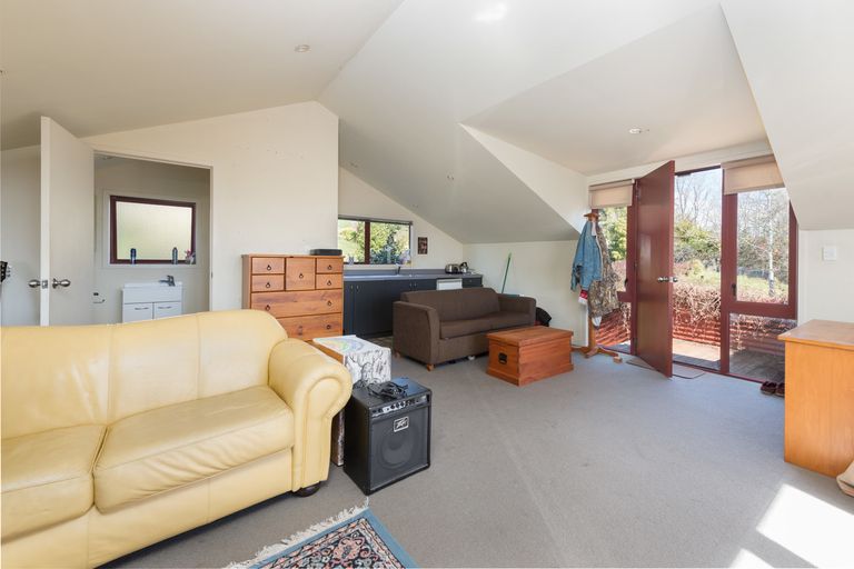 Photo of property in 8 Braeside, Kinmont Park, Mosgiel, 9024