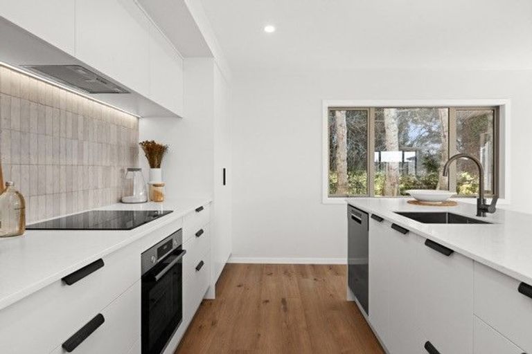 Photo of property in 45 Wai Whatu Street, Meeanee, Napier, 4110