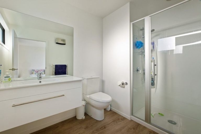 Photo of property in 33 Stratford Drive, Mount Pisa, Cromwell, 9383