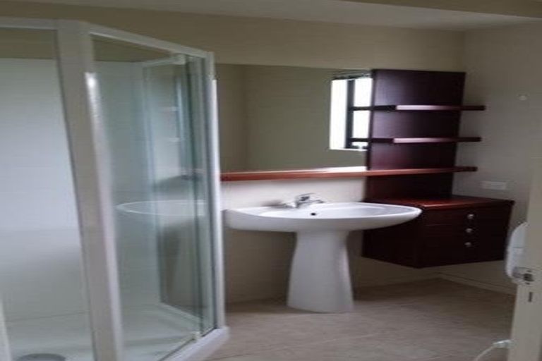 Photo of property in 2/218 Green Lane West, Epsom, Auckland, 1051