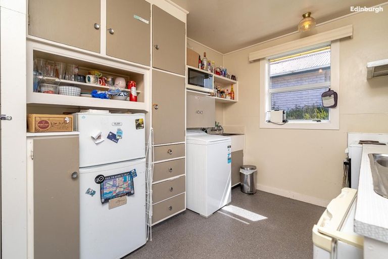 Photo of property in 56 Howe Street, North Dunedin, Dunedin, 9016