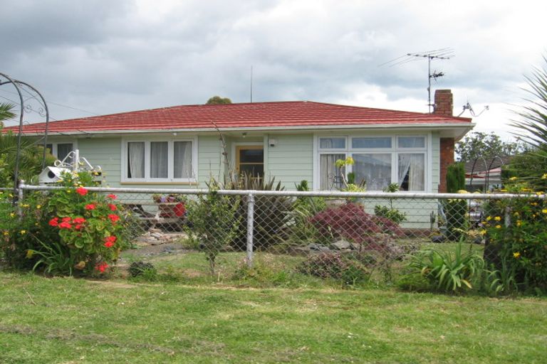 Photo of property in 6 Olive Crescent, Papatoetoe, Auckland, 2025