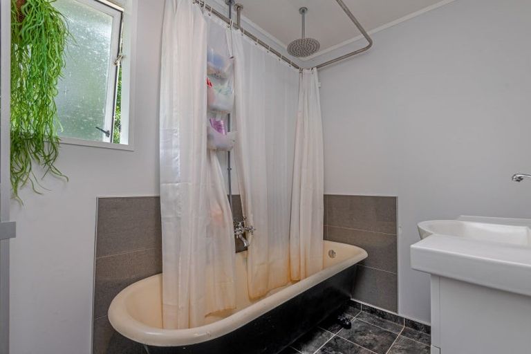 Photo of property in 95 Wyndham Street, Ashhurst, 4810