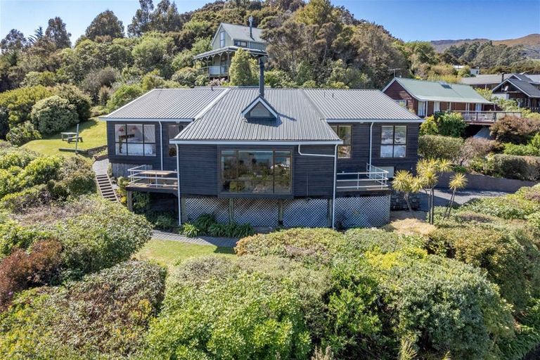 Photo of property in 13 Settlers Hill, Akaroa, 7520