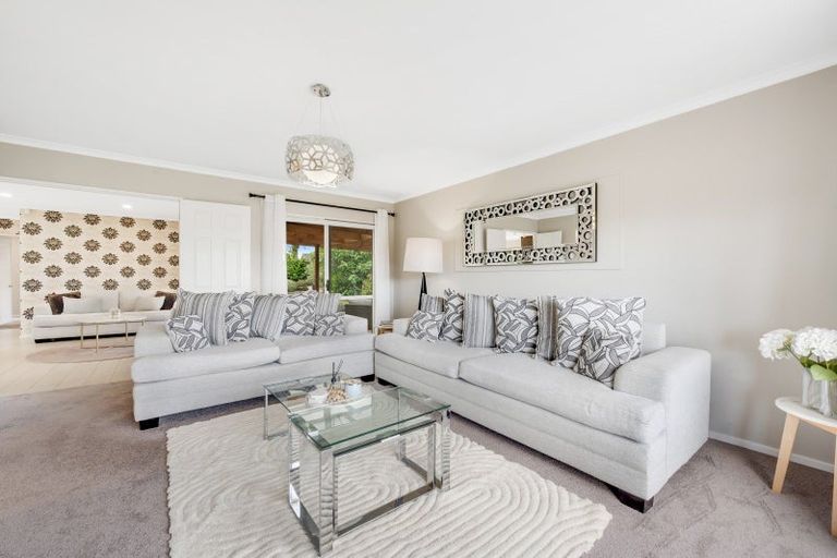 Photo of property in 34 Ambleside Drive, Northpark, Auckland, 2013