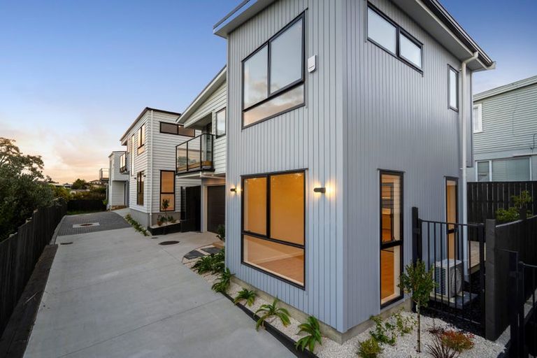 Photo of property in 24a Killarney Avenue, Torbay, Auckland, 0630