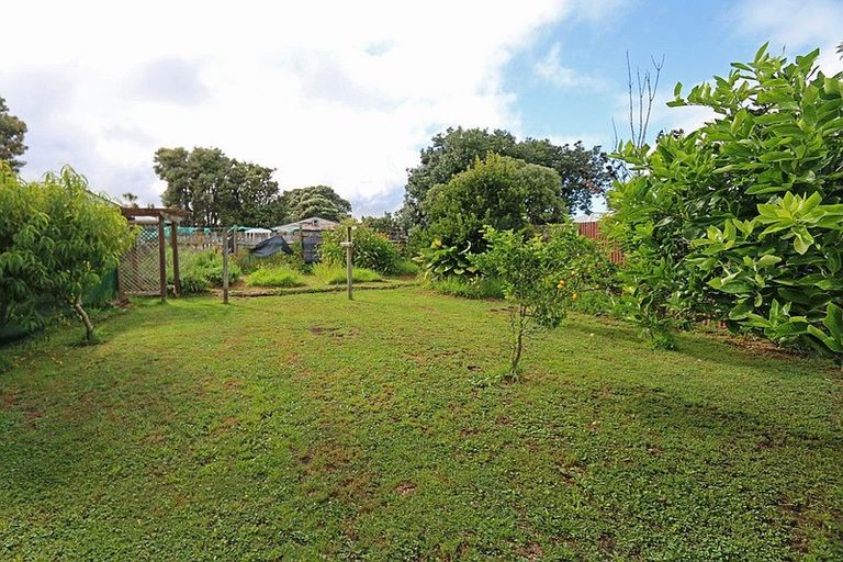 Photo of property in 64 Fox Street, Opunake, 4616