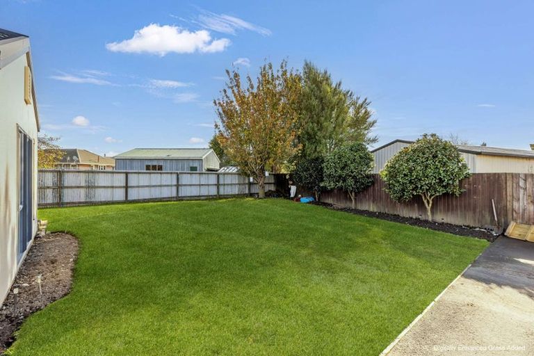 Photo of property in 142a Springs Road, Hornby, Christchurch, 8042