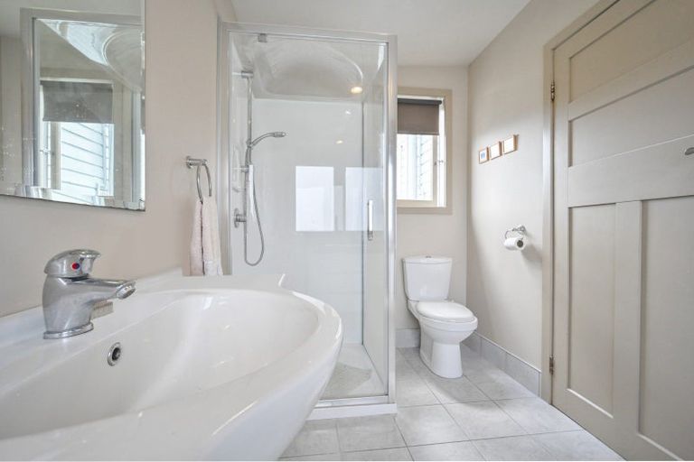 Photo of property in 402 Riverslea Road North, Parkvale, Hastings, 4122