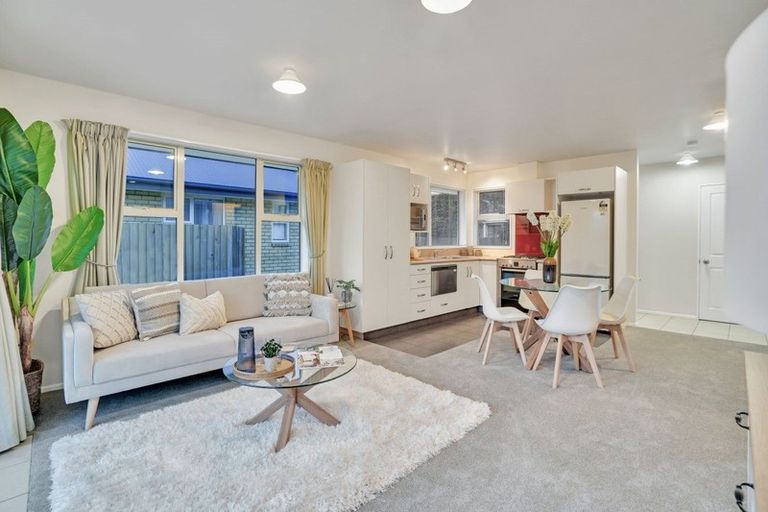 Photo of property in 4/353 Main South Road, Hornby, Christchurch, 8042