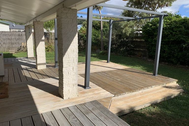 Photo of property in 20a Montgomery Street, Stokes Valley, Lower Hutt, 5019