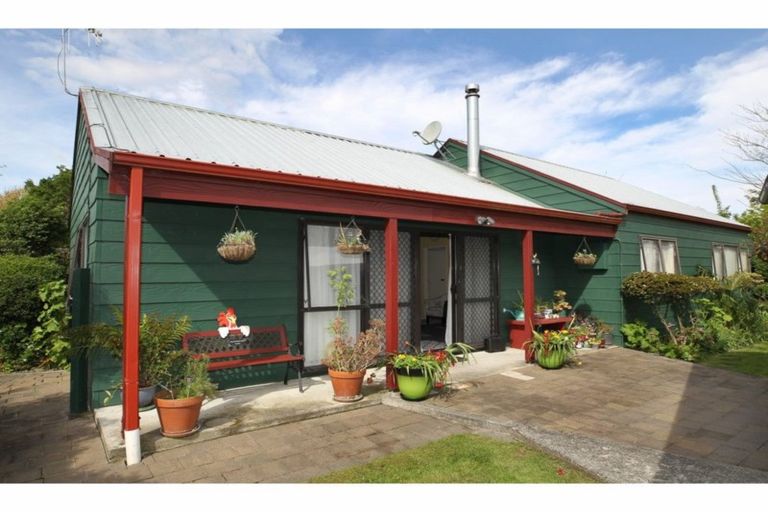 Photo of property in 10 Martin Dale, Raureka, Hastings, 4120