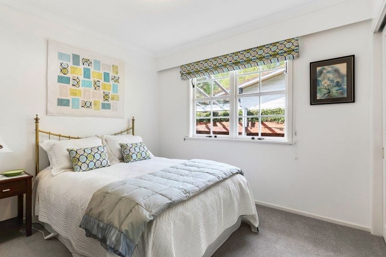 Photo of property in 4 Freemans Way, Pinehaven, Upper Hutt, 5019