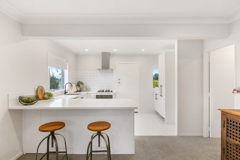 Photo of property in 1b Bowater Place, Manurewa, Auckland, 2102