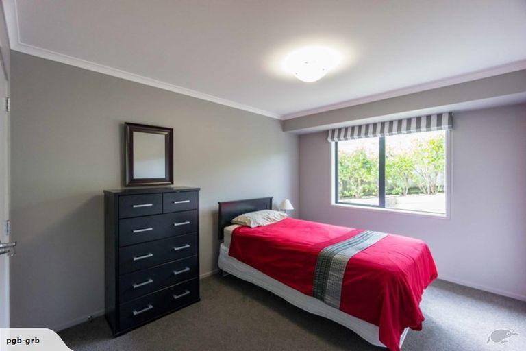 Photo of property in 172 Waterside Drive, Pyes Pa, Tauranga, 3112