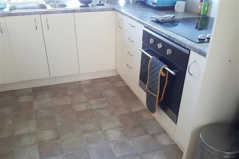 Photo of property in 146 Pembroke Street, Westown, New Plymouth, 4310