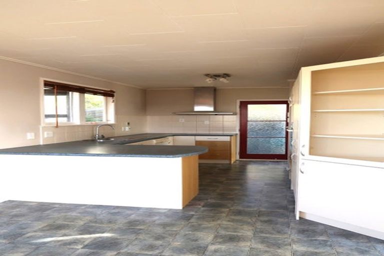 Photo of property in 44 Acacia Avenue, Maungaraki, Lower Hutt, 5010