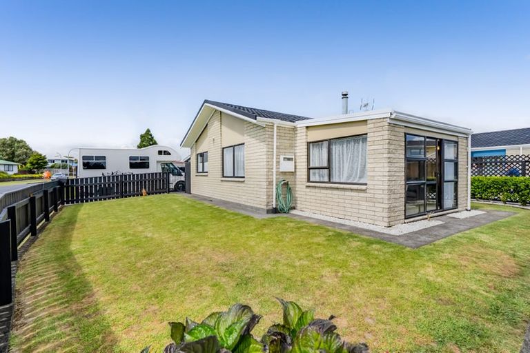 Photo of property in 3 Maralyn Place, Bell Block, New Plymouth, 4312