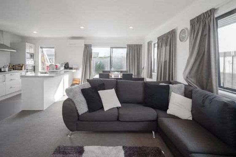 Photo of property in 44 Brittan Drive, Rolleston, 7615