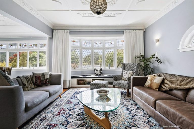 Photo of property in 62 Nicholson Road, Khandallah, Wellington, 6035