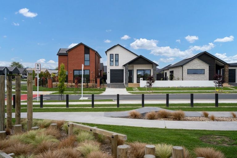 Photo of property in 40 Isobel Hodgson Drive, Cambridge, 3434