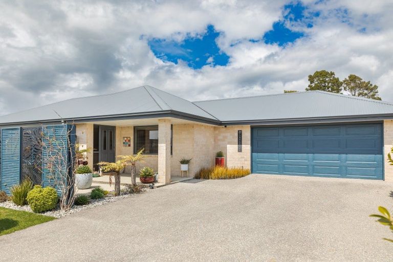 Photo of property in 34 Fonblanque Street, Westport, 7825