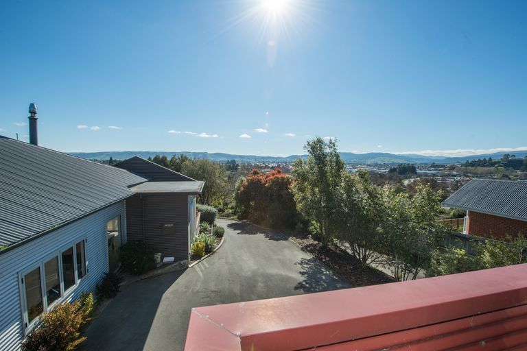 Photo of property in 8 Braeside, Kinmont Park, Mosgiel, 9024