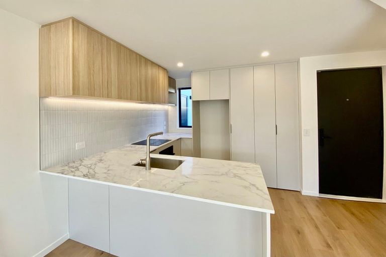Photo of property in 232 Geraldine Street, Edgeware, Christchurch, 8013